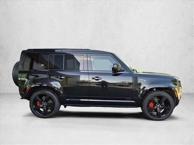 2023 Land Rover Defender
