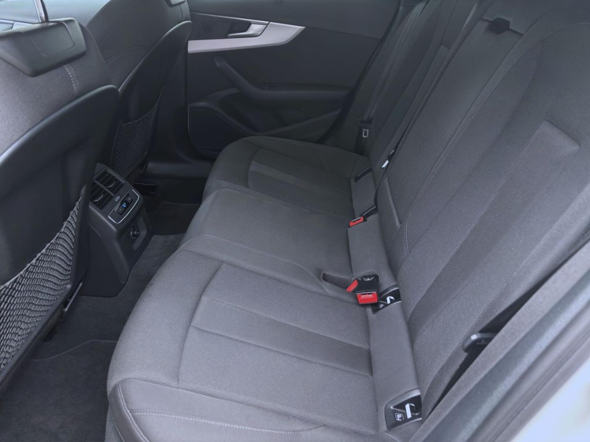 Audi A4 Avant Advanced