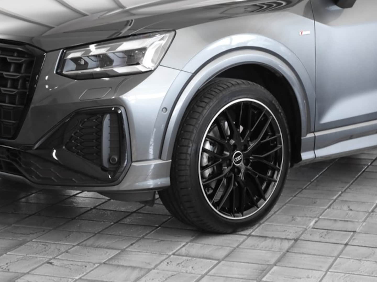 Bild über Audi Q2 S line 35 TFSI S tronic - für weitere Informationen kontaktieren Sie den Audi Partner
