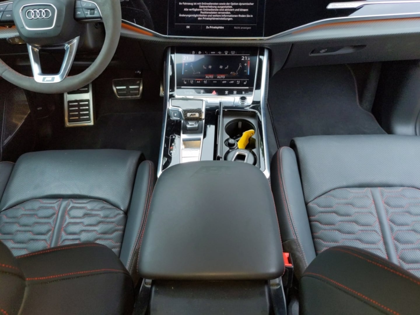 Bild über Audi RS Q8 TFSI quattro tiptronic - für weitere Informationen kontaktieren Sie den Audi Partner