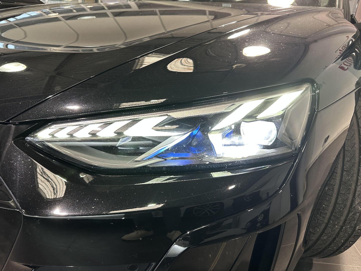 Image about Audi e-tron GT e-tron GT Extended quattro 350,00 kW