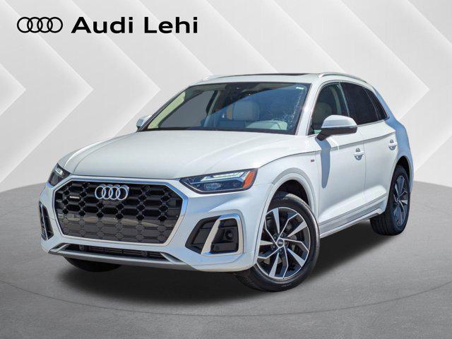 2023 Audi Q5 45 Premium Plus's photo
