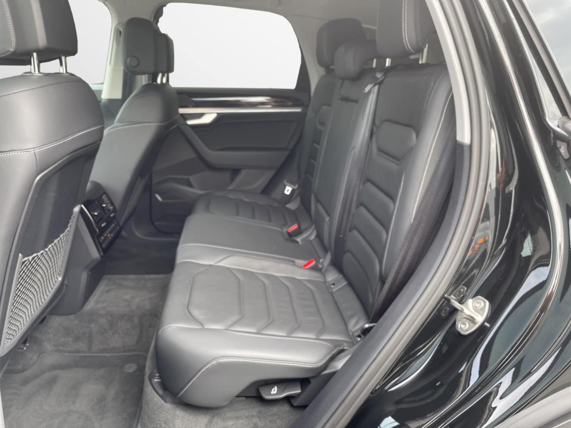 Volkswagen Touareg Basis-Modell