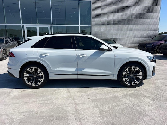 2027 Audi Q8