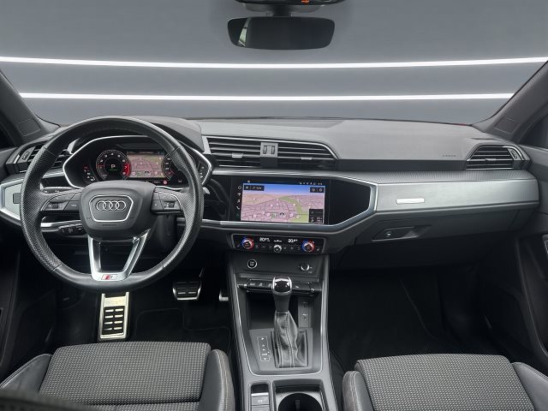 Audi Q3 SUV S line