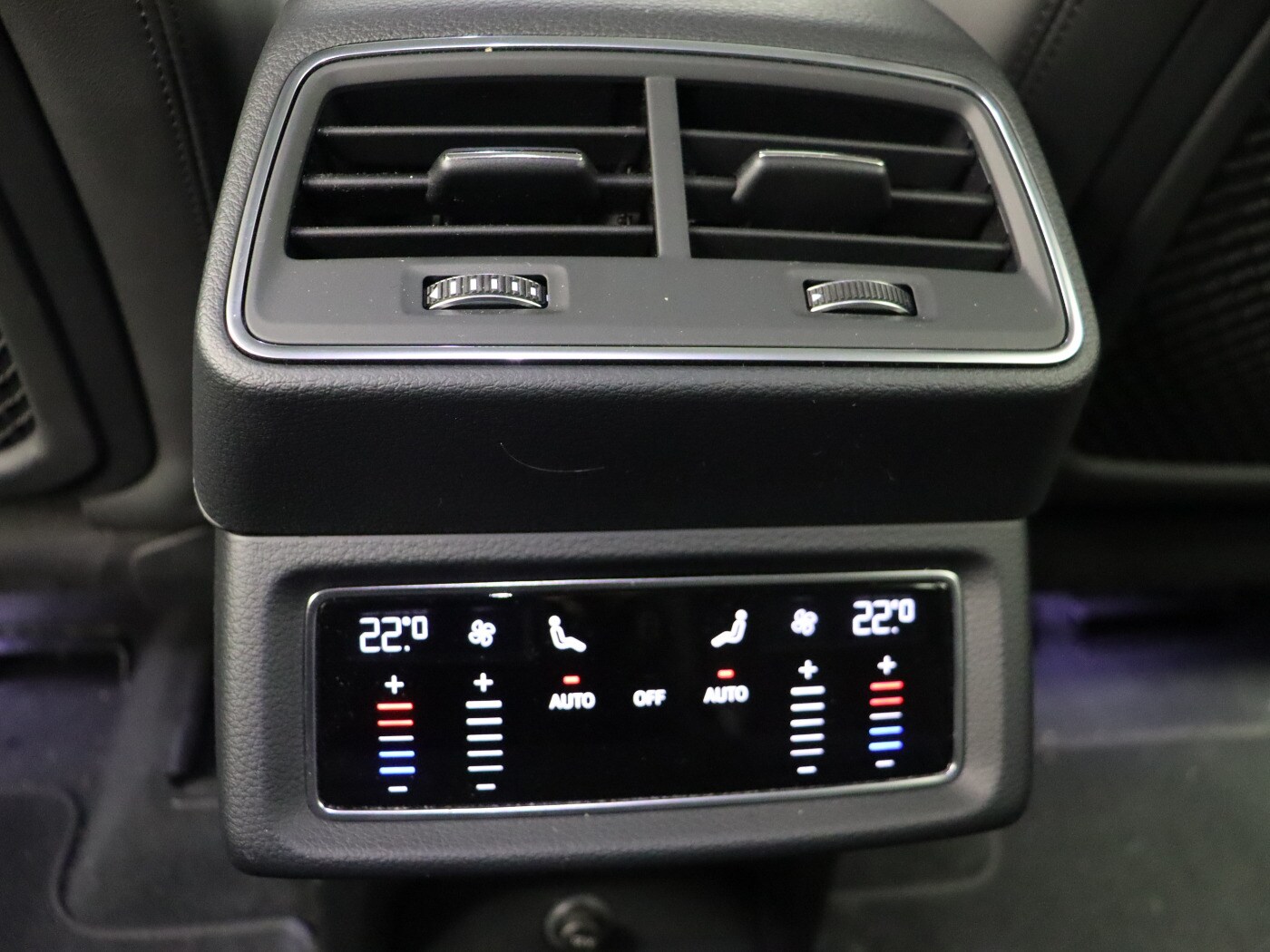 Image about Audi e-tron 55 quattro