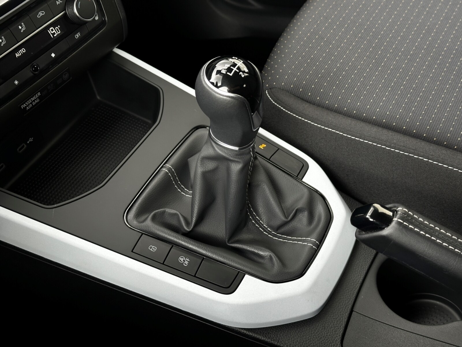 SEAT Arona – Bild 12