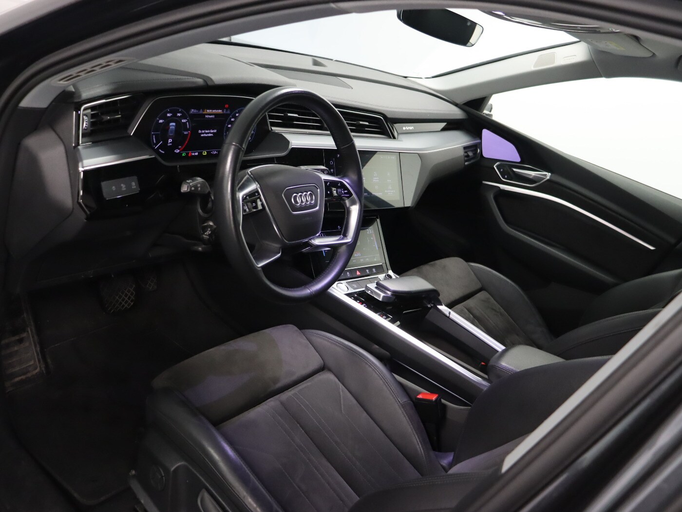 Image about Audi e-tron 55 quattro
