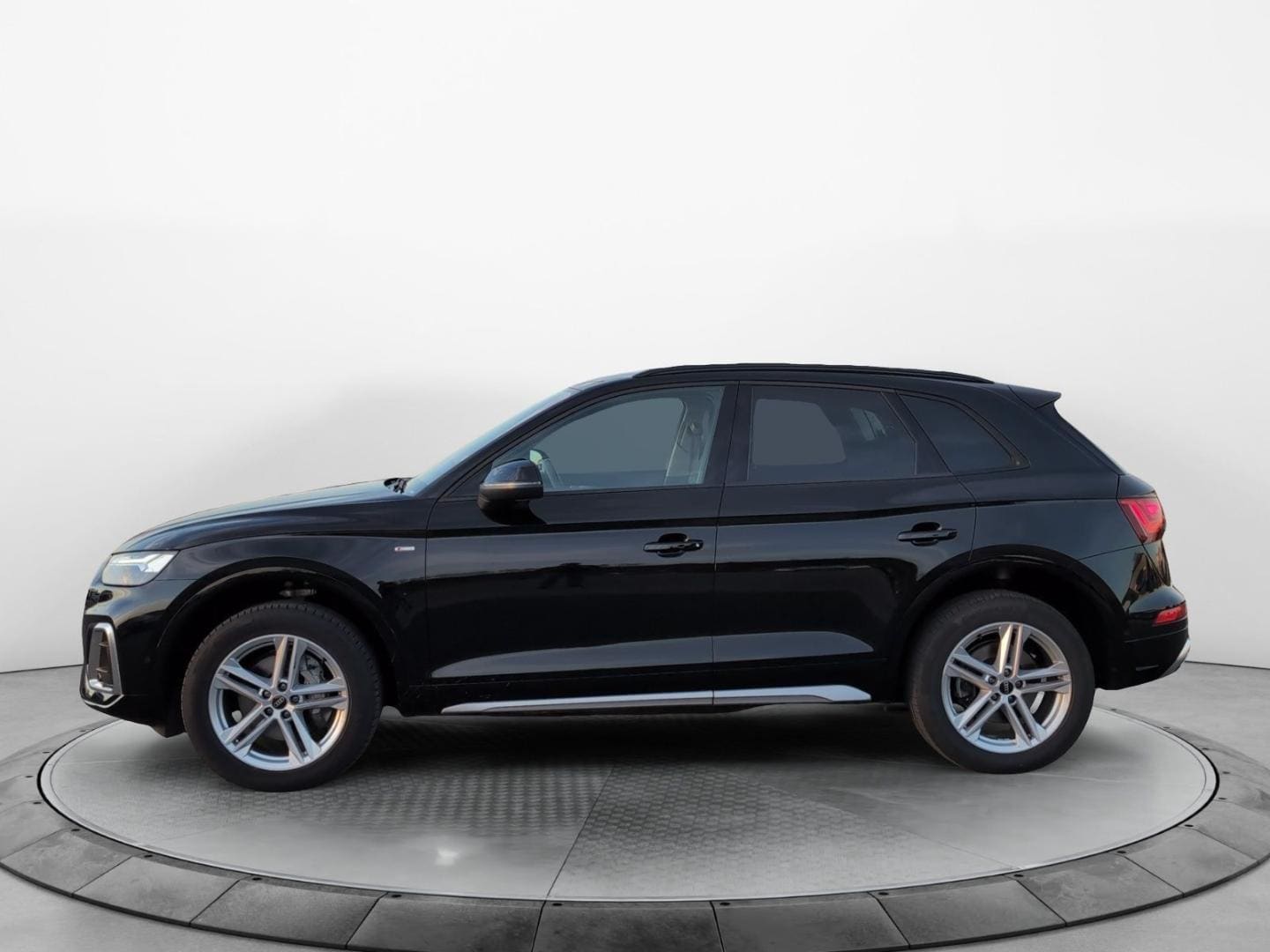 Bild über Audi Q5 40 TDI quattro S tronic - für weitere Informationen kontaktieren Sie den Audi Partner