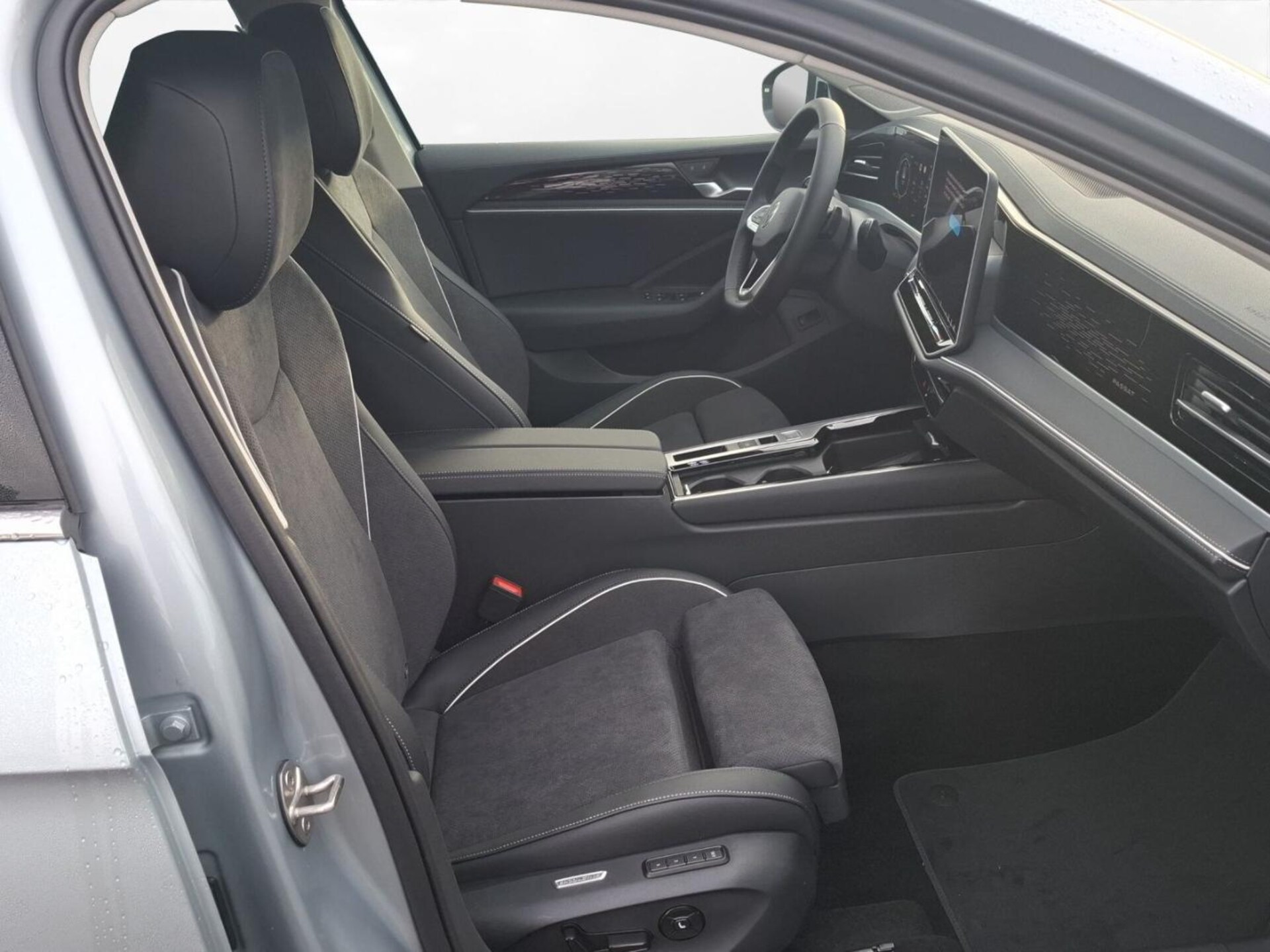 Volkswagen Passat Elegance