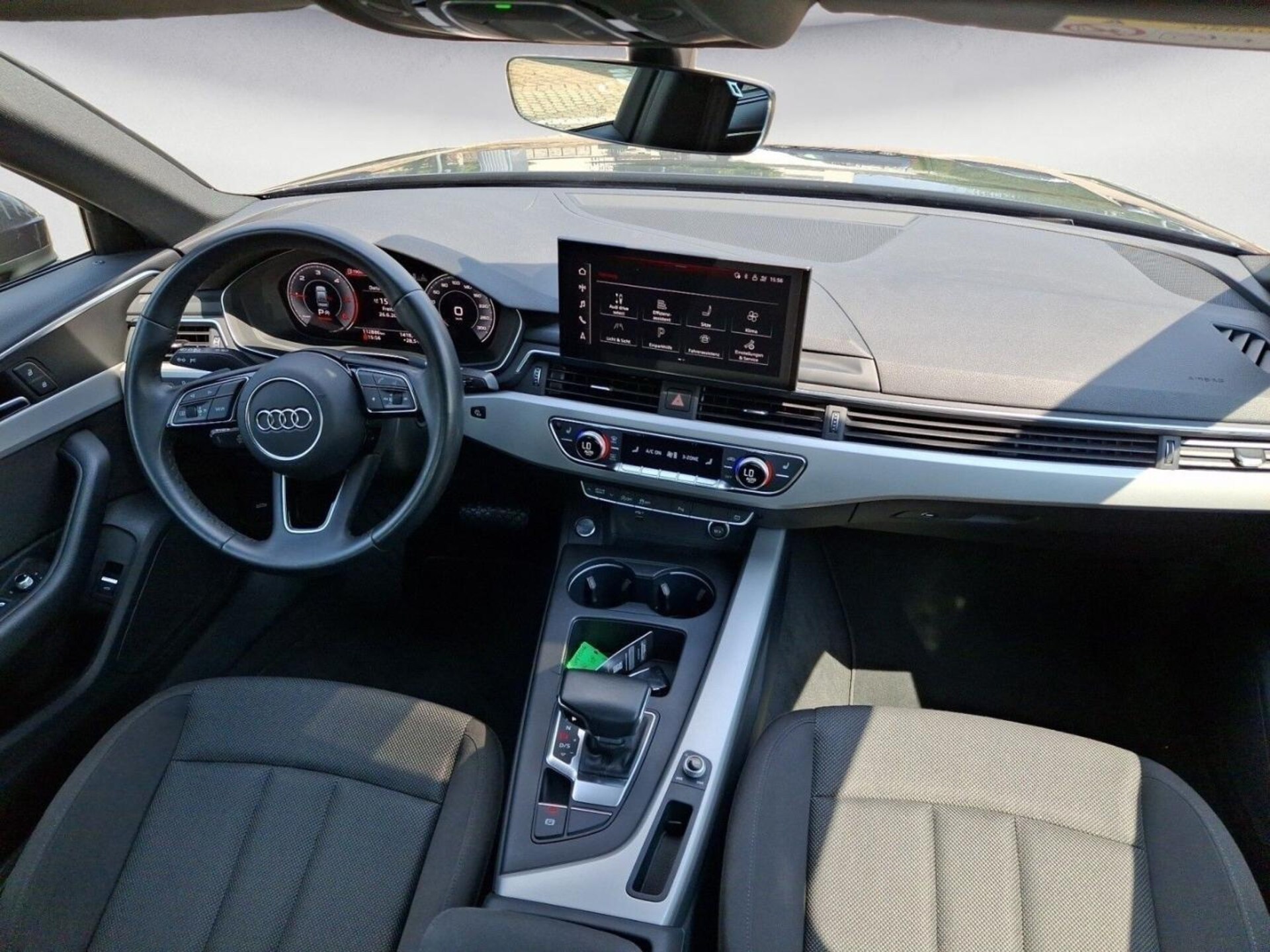 Audi A4 Limousine Advanced