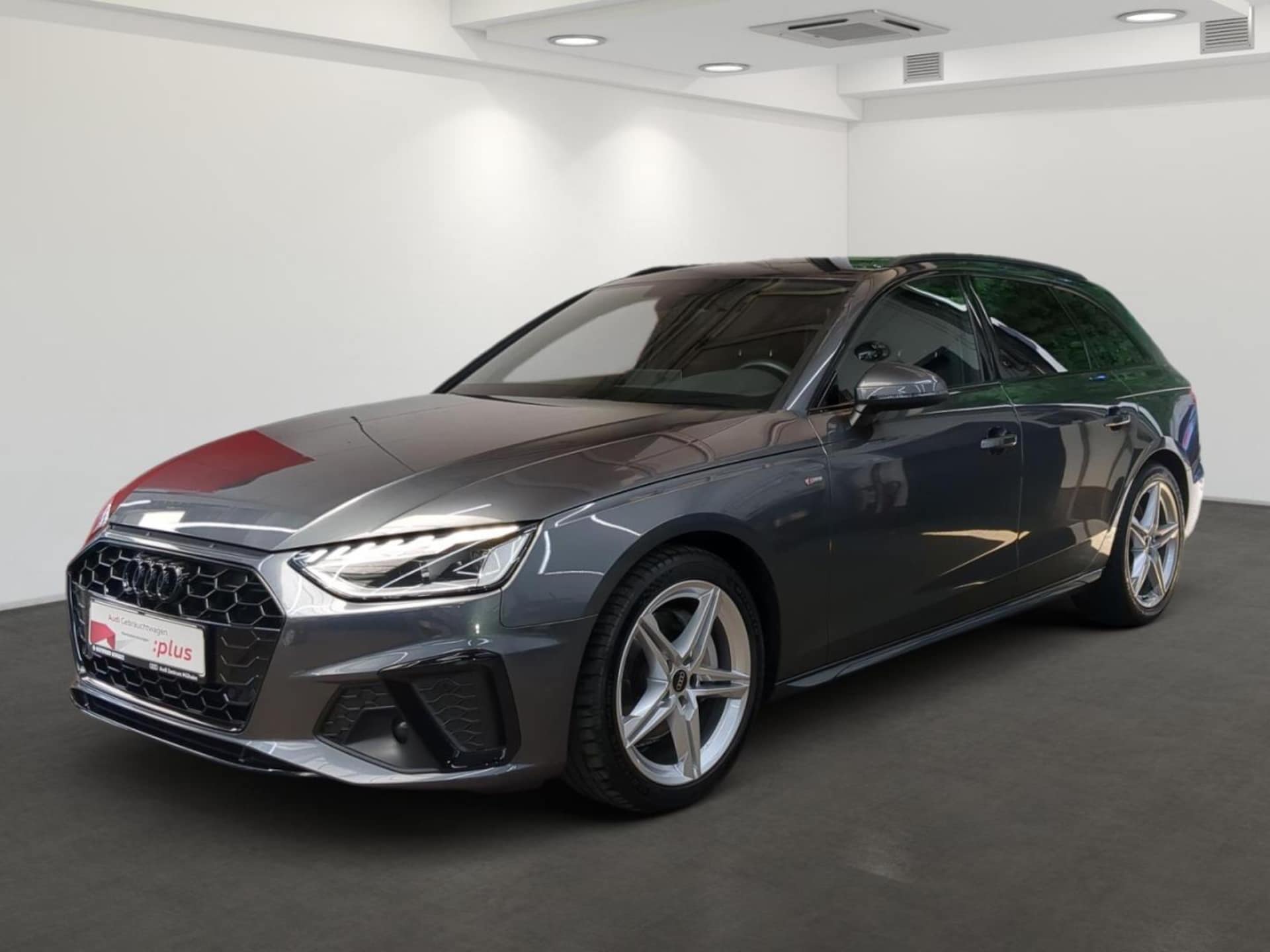 Audi A4 Avant S line
