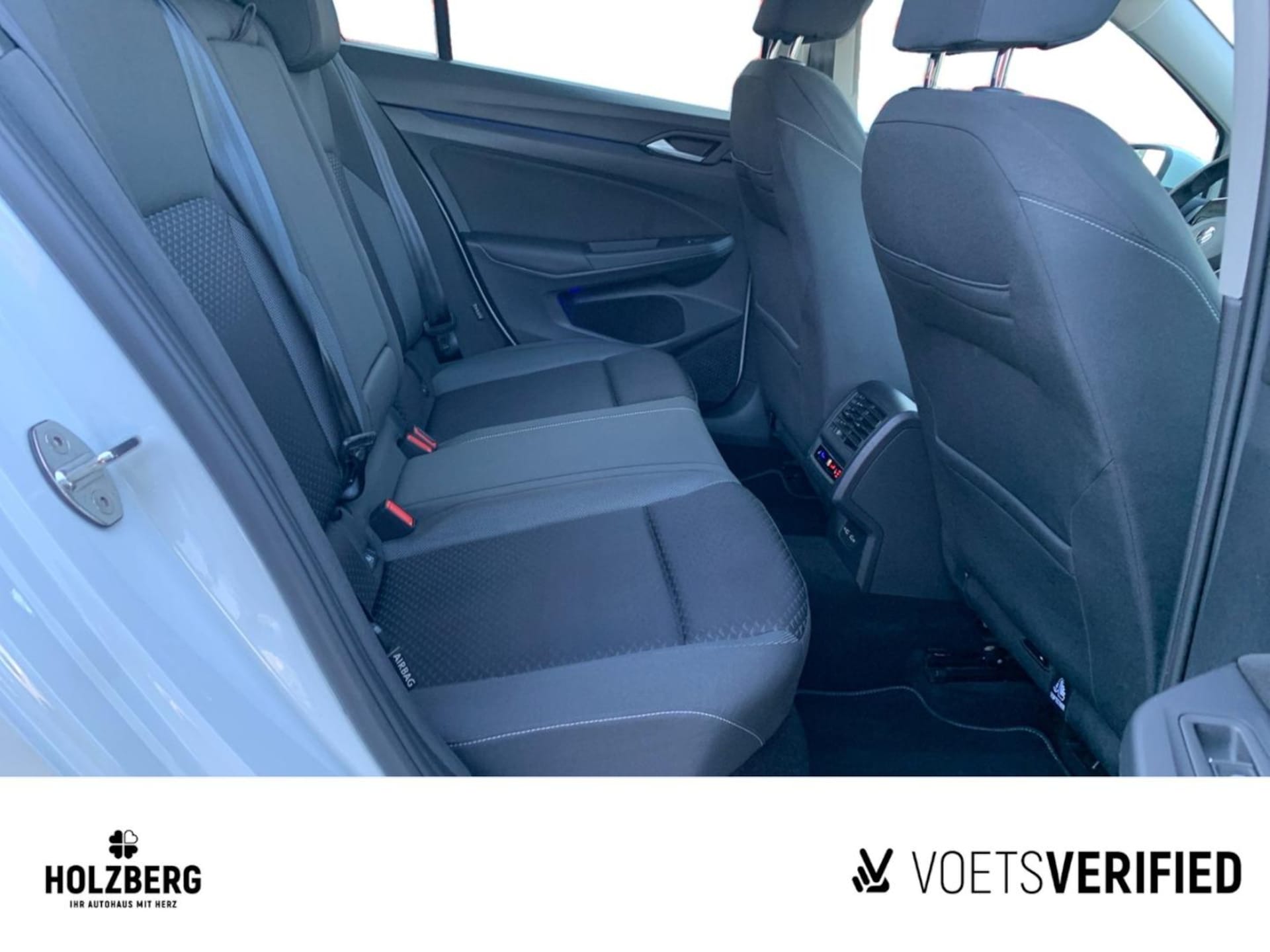 Volkswagen Golf Active