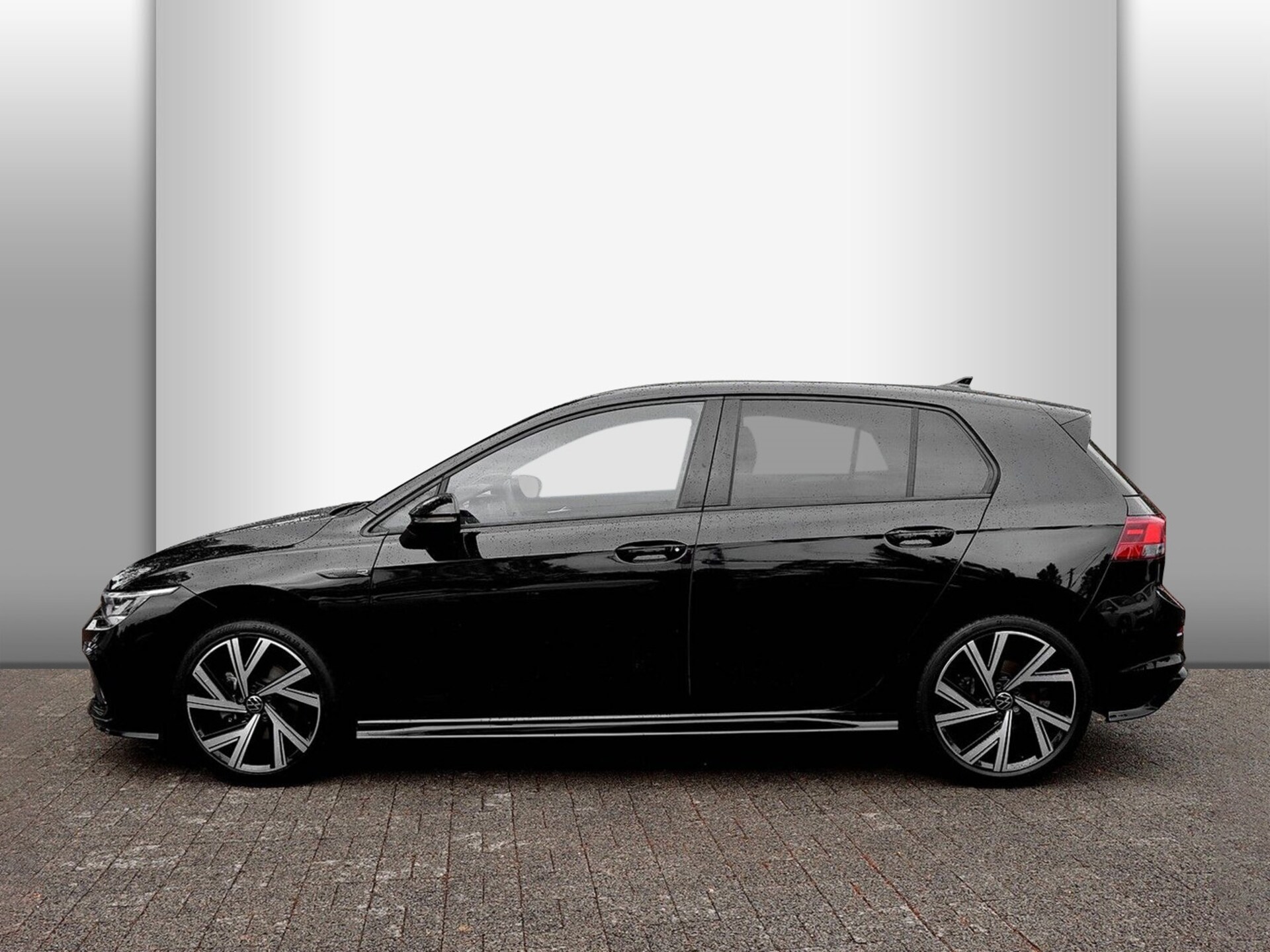 Volkswagen Golf R-Line