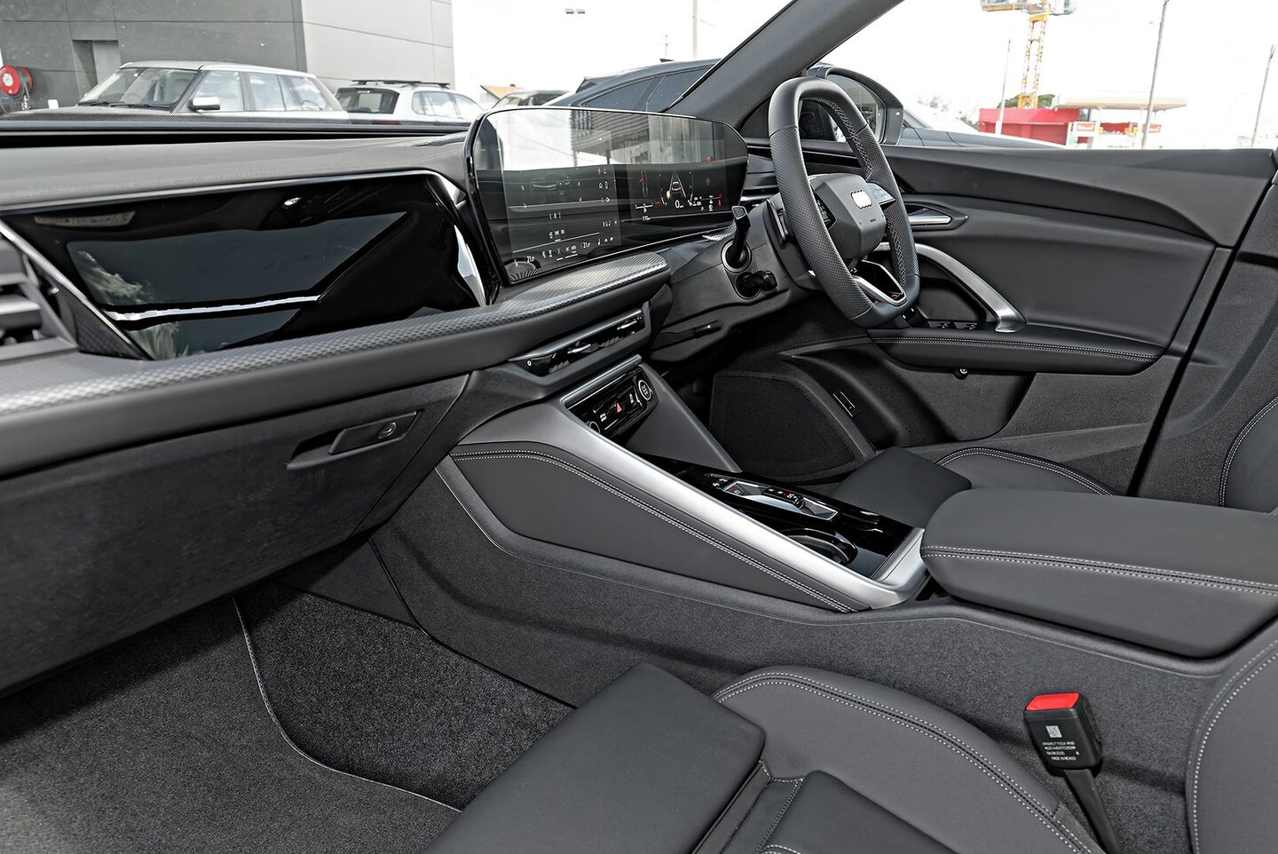 Image about Audi Q5 SUV TDI quattro 150 kW sport
