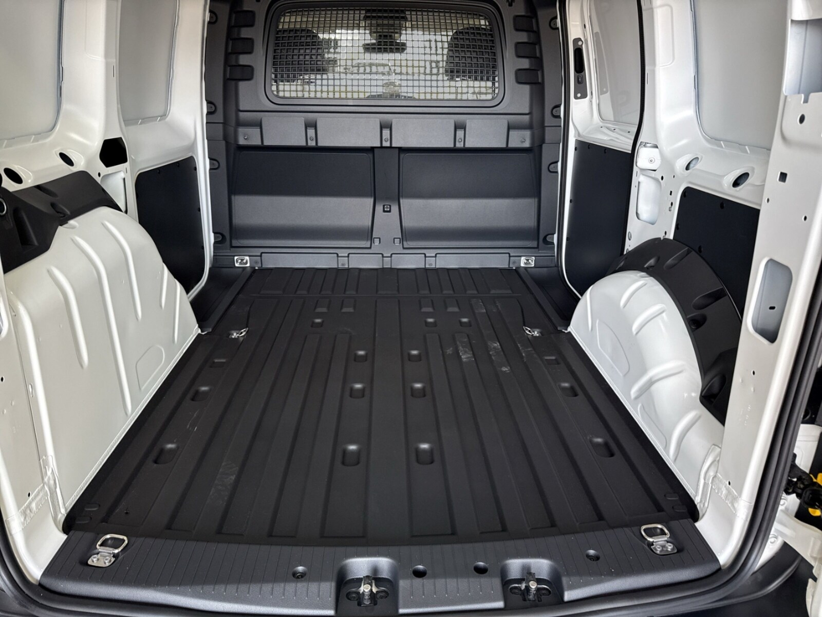 Volkswagen Caddy Cargo – Bild 8