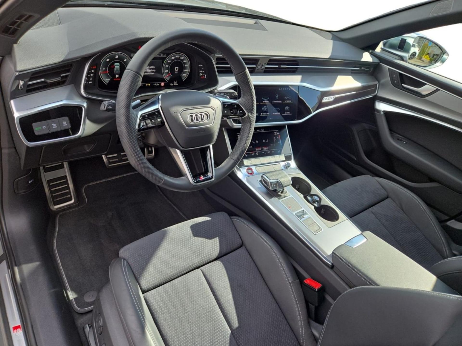 Audi S6 Avant