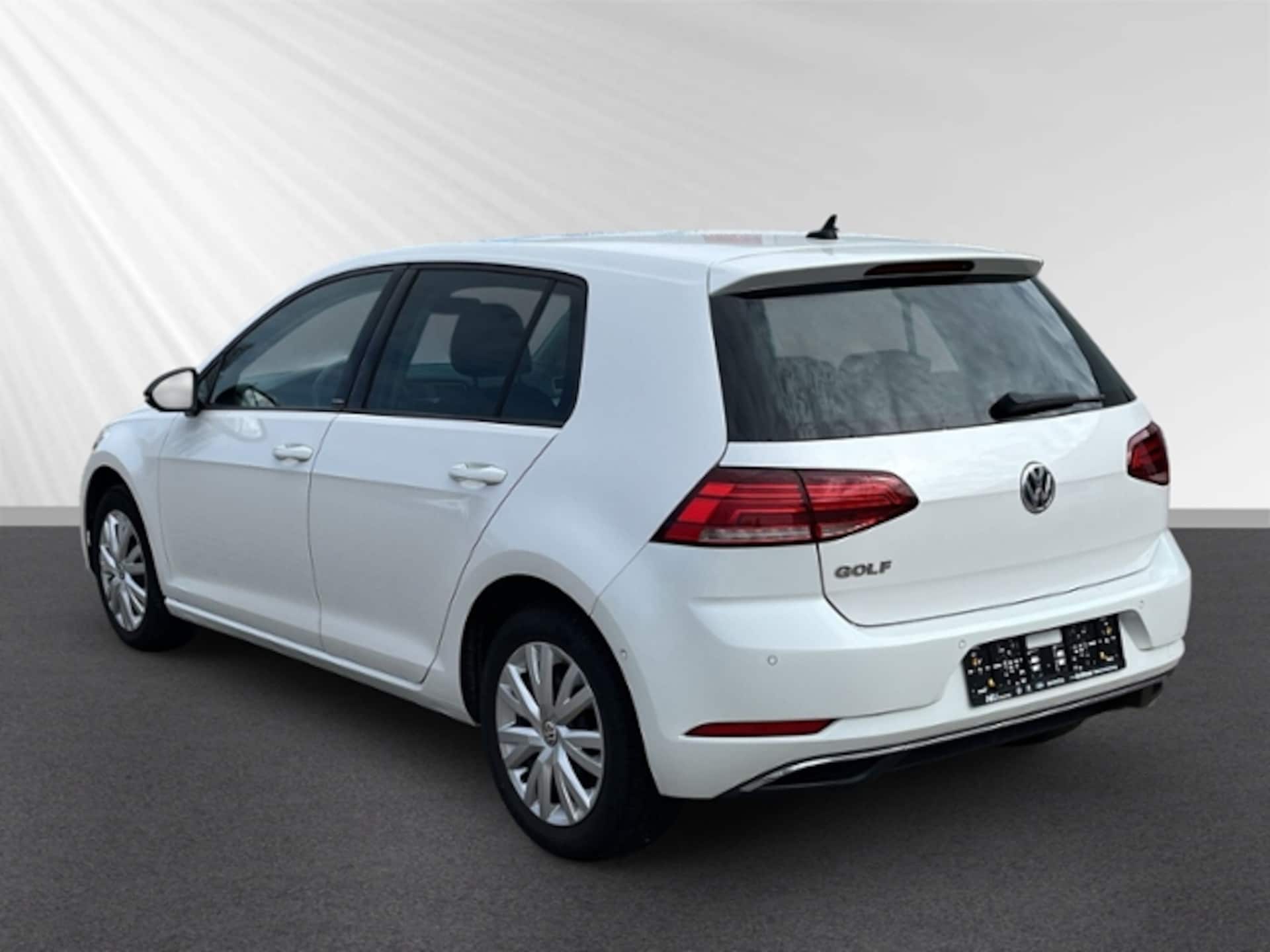 Volkswagen Golf IQ.DRIVE