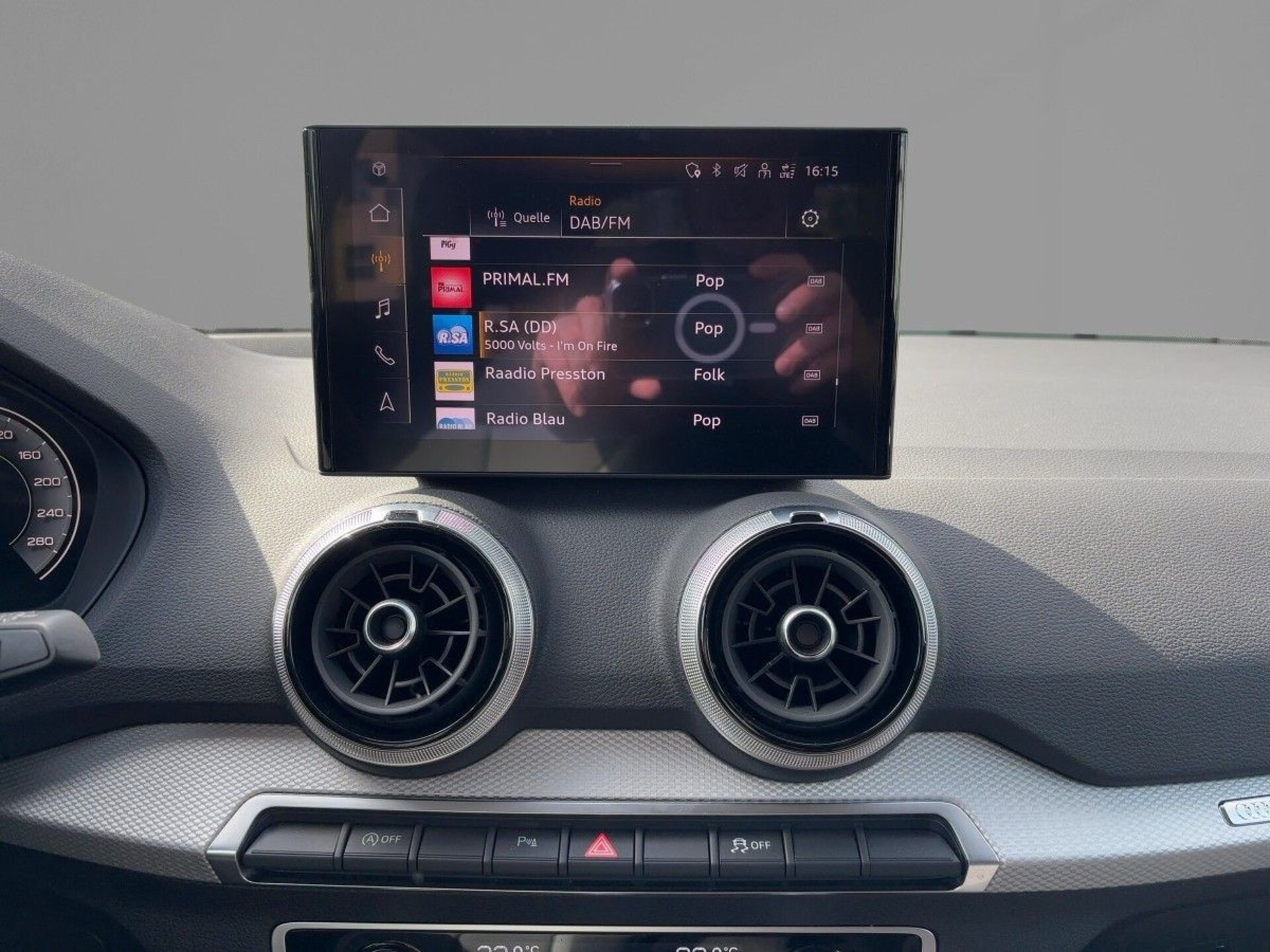 Audi Q2 Advanced