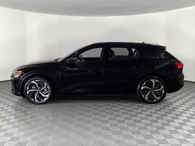 Certified 2024 Audi Q8 e-tron Premium Plus with VIN WA15AAGE9RB016610 for sale in Houston, TX