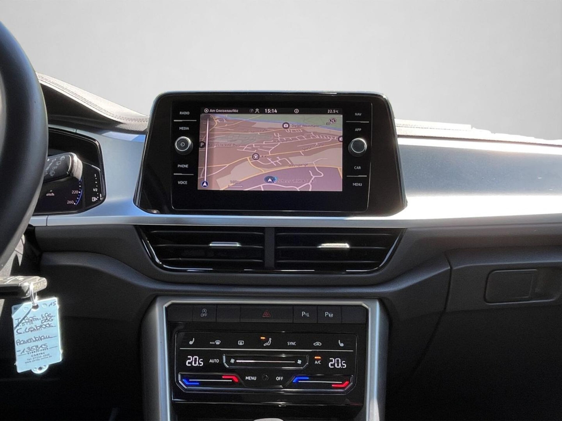 Volkswagen T-Roc Life