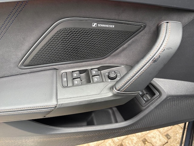 Bild des Autos 12