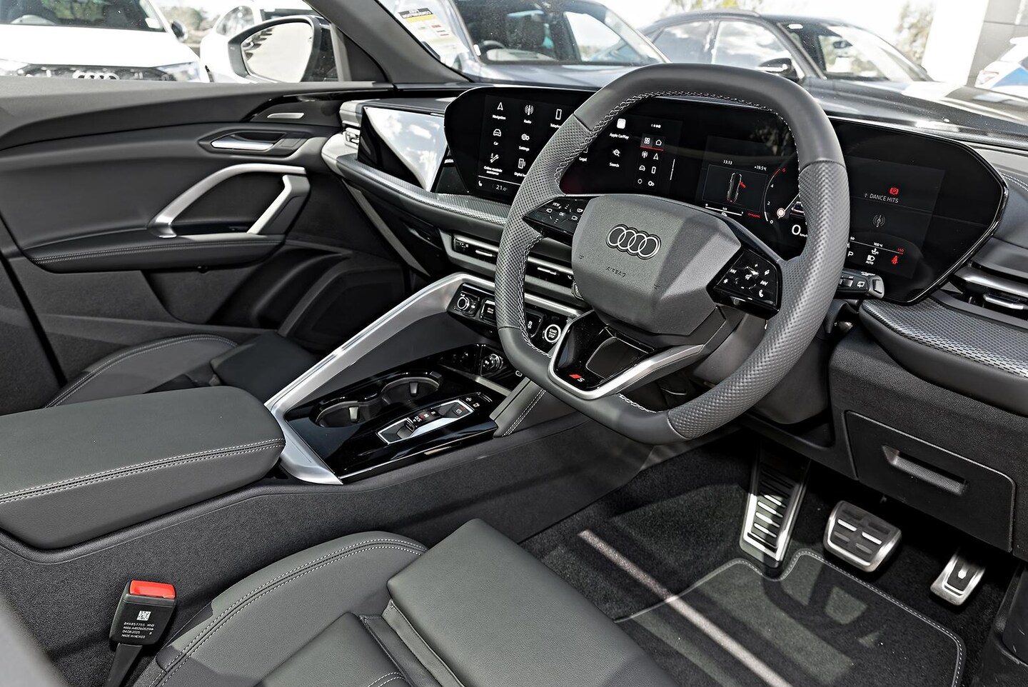 Image about Audi Q5 SUV TDI quattro 150 kW sport