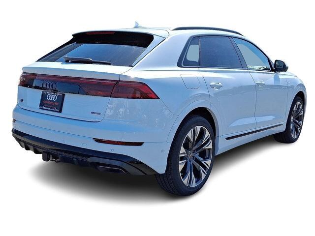 2026 Audi Q8