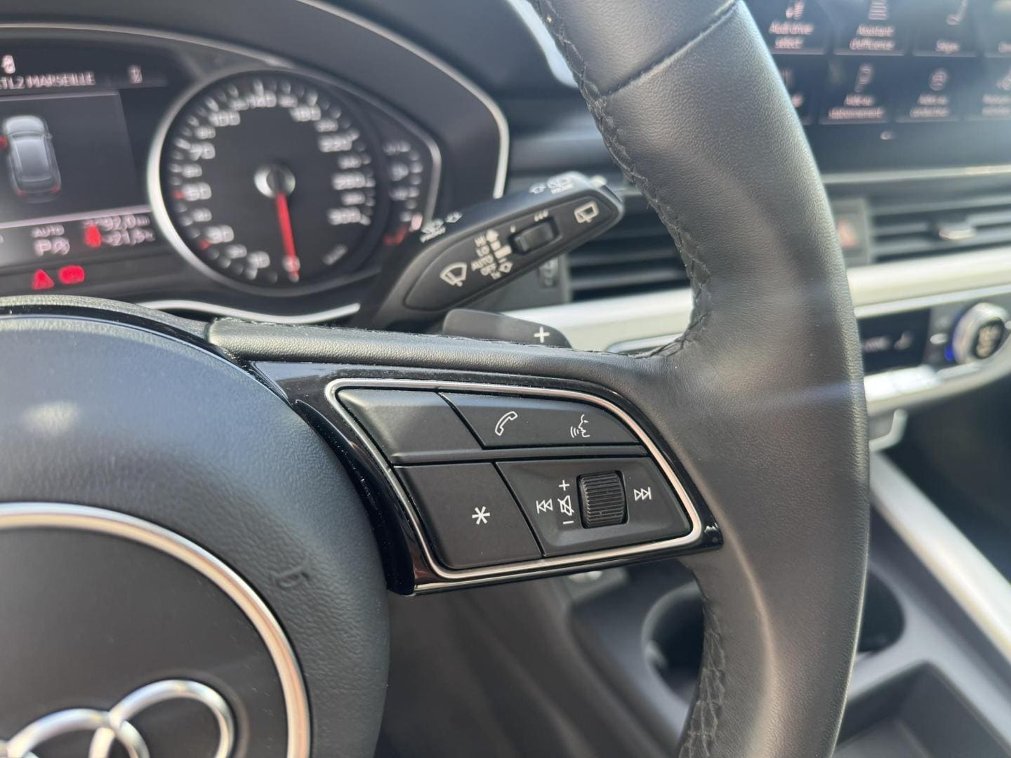 Image about Audi A4 allroad quattro Design 40 TDI 150 kW (204 ch) S tronic