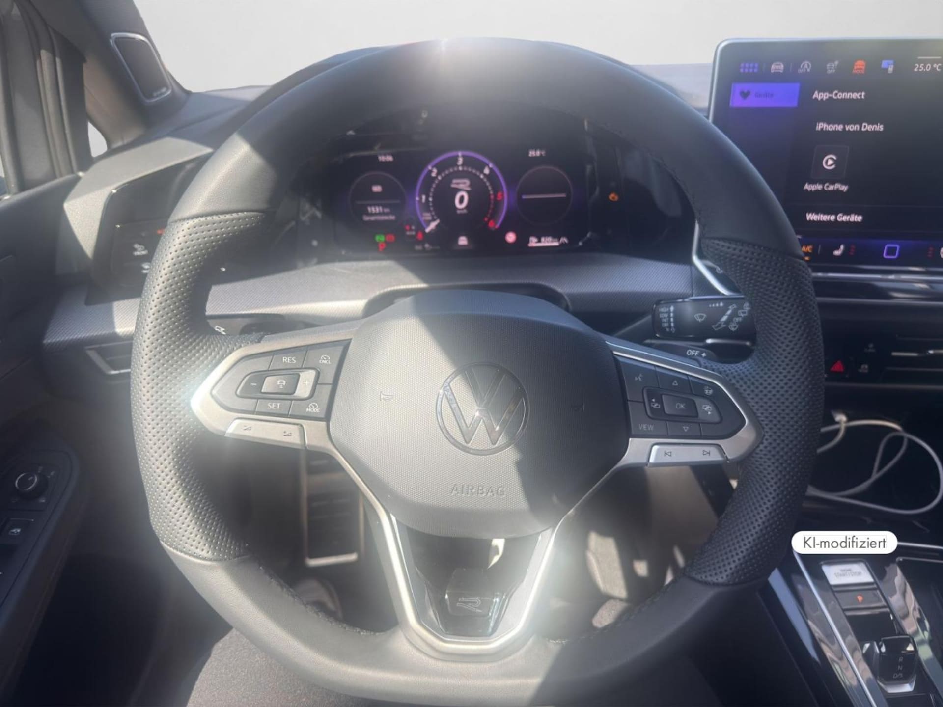 Volkswagen Golf R-Line