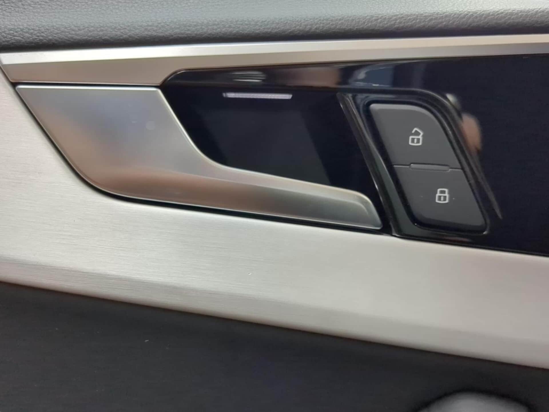 Audi A4 Avant S line