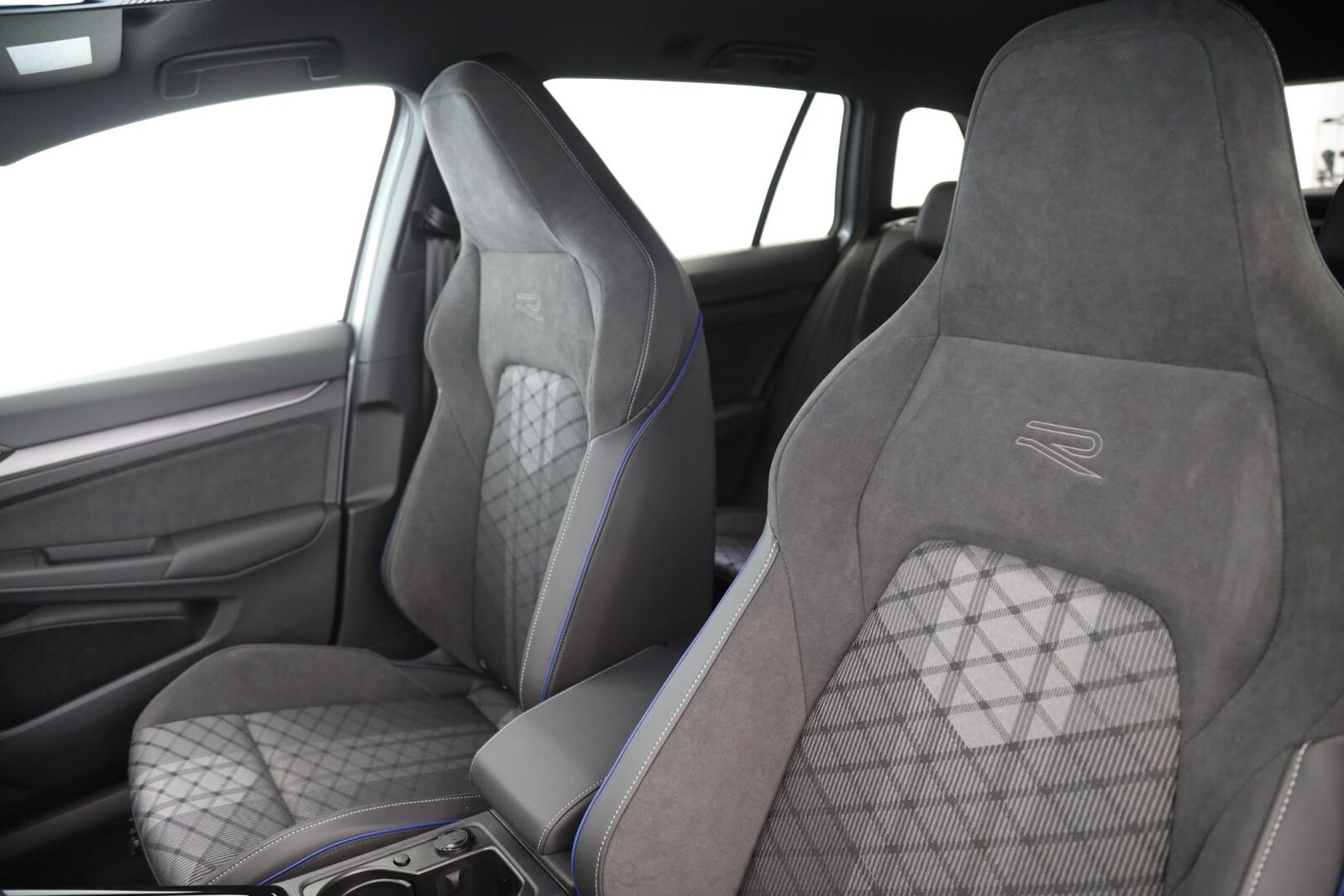 Volkswagen Golf Variant – Bild 12