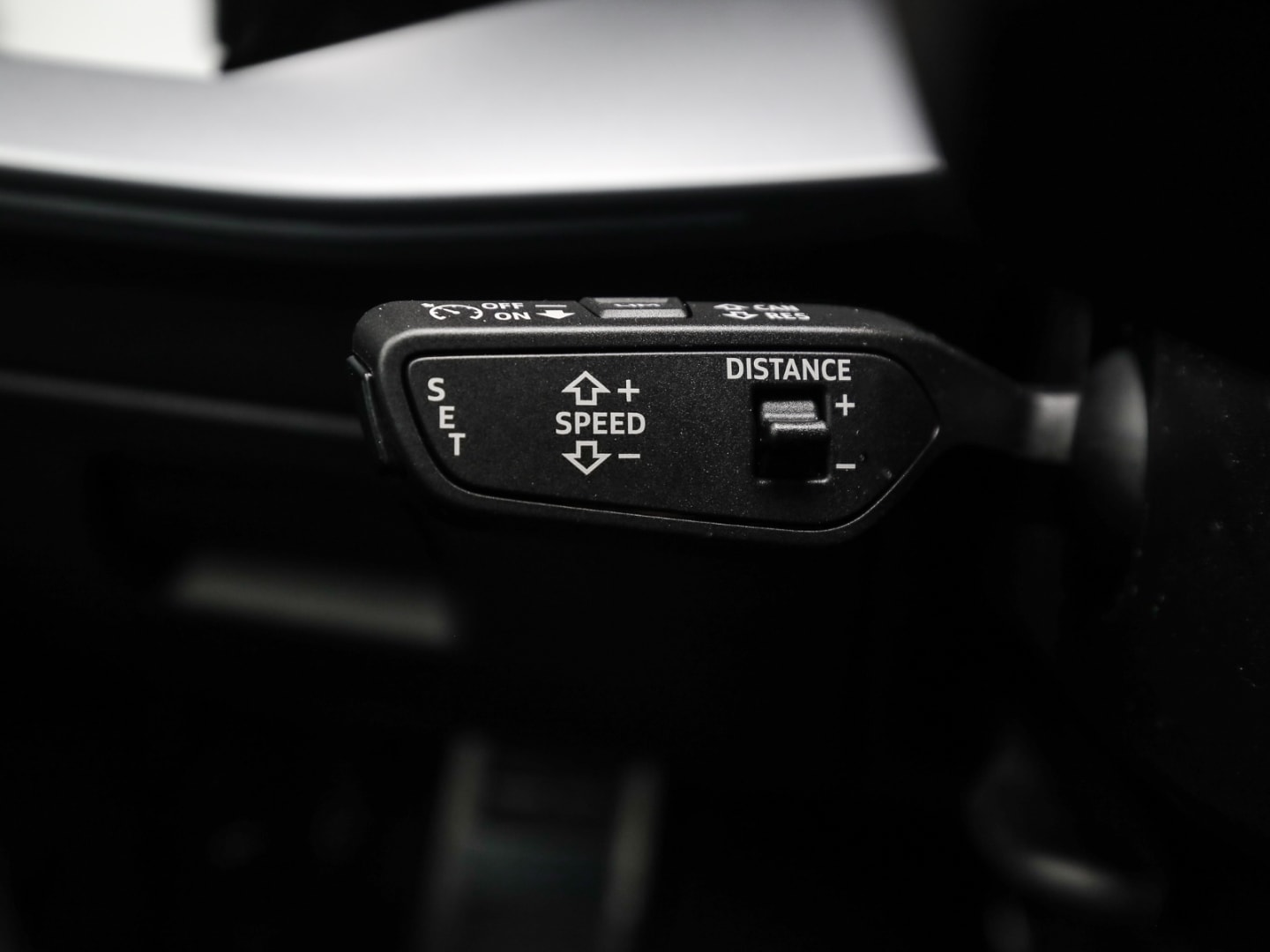 Bild über Audi RS 3 Limousine TFSI quattro 294 kW S tronic - für weitere Informationen kontaktieren Sie den Audi Partner