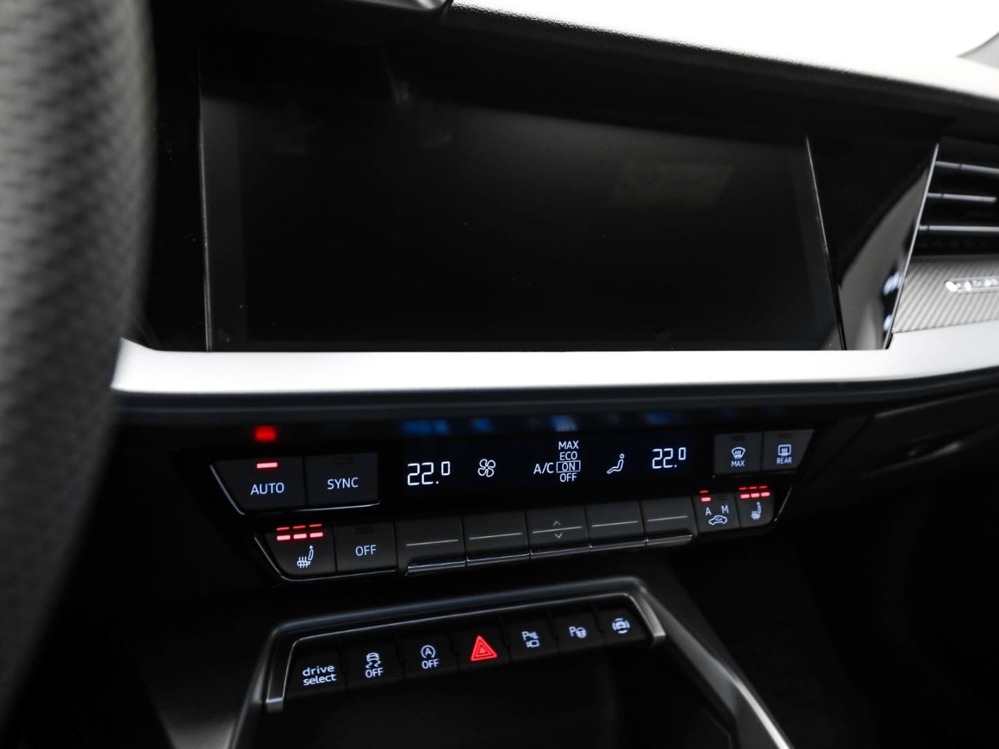 Bild über Audi RS 3 Limousine TFSI quattro 294 kW S tronic - für weitere Informationen kontaktieren Sie den Audi Partner