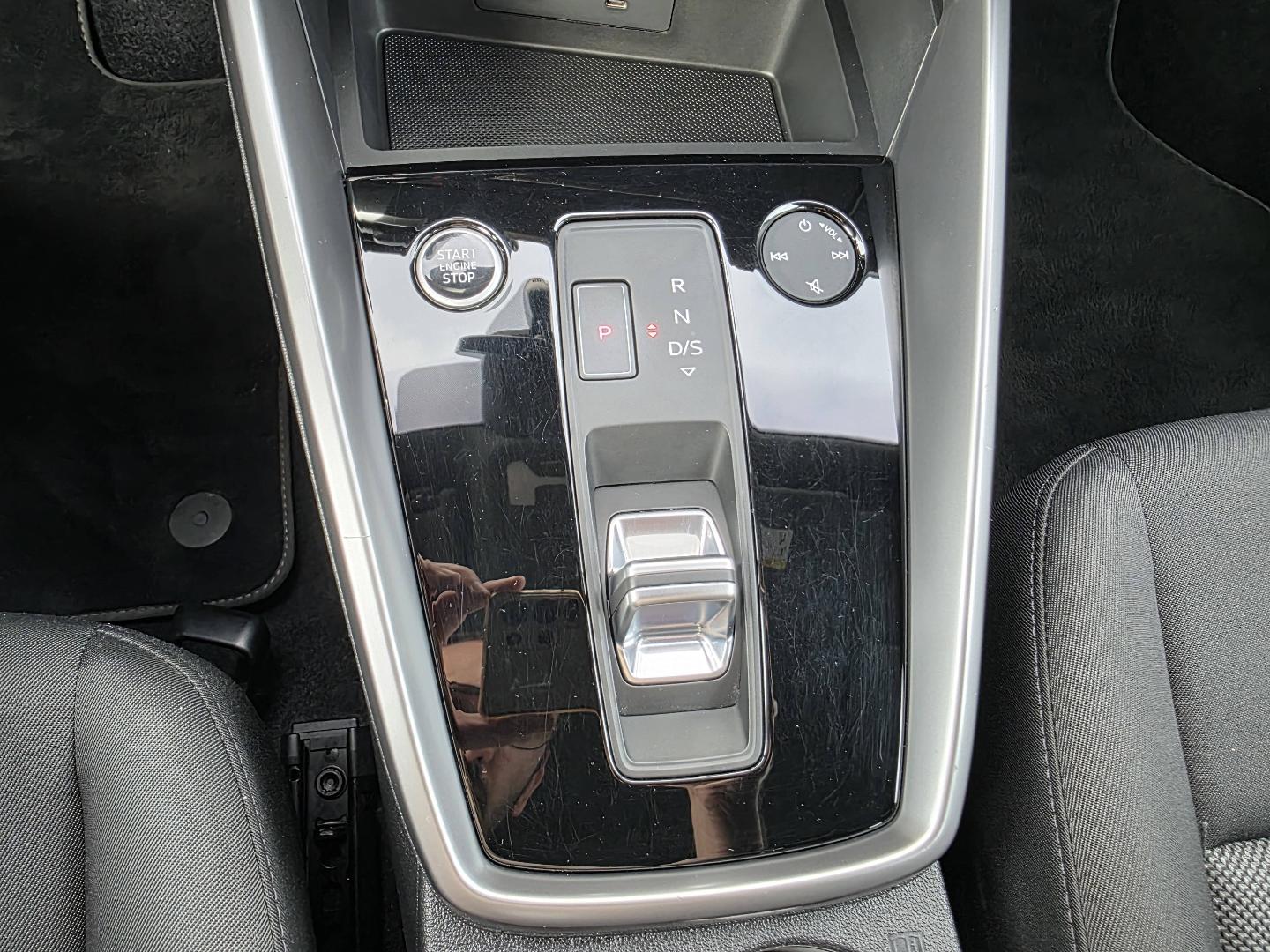 Image about Audi A3 Sportback Business Line 30 TDI 85 kW (116 ch) S tronic