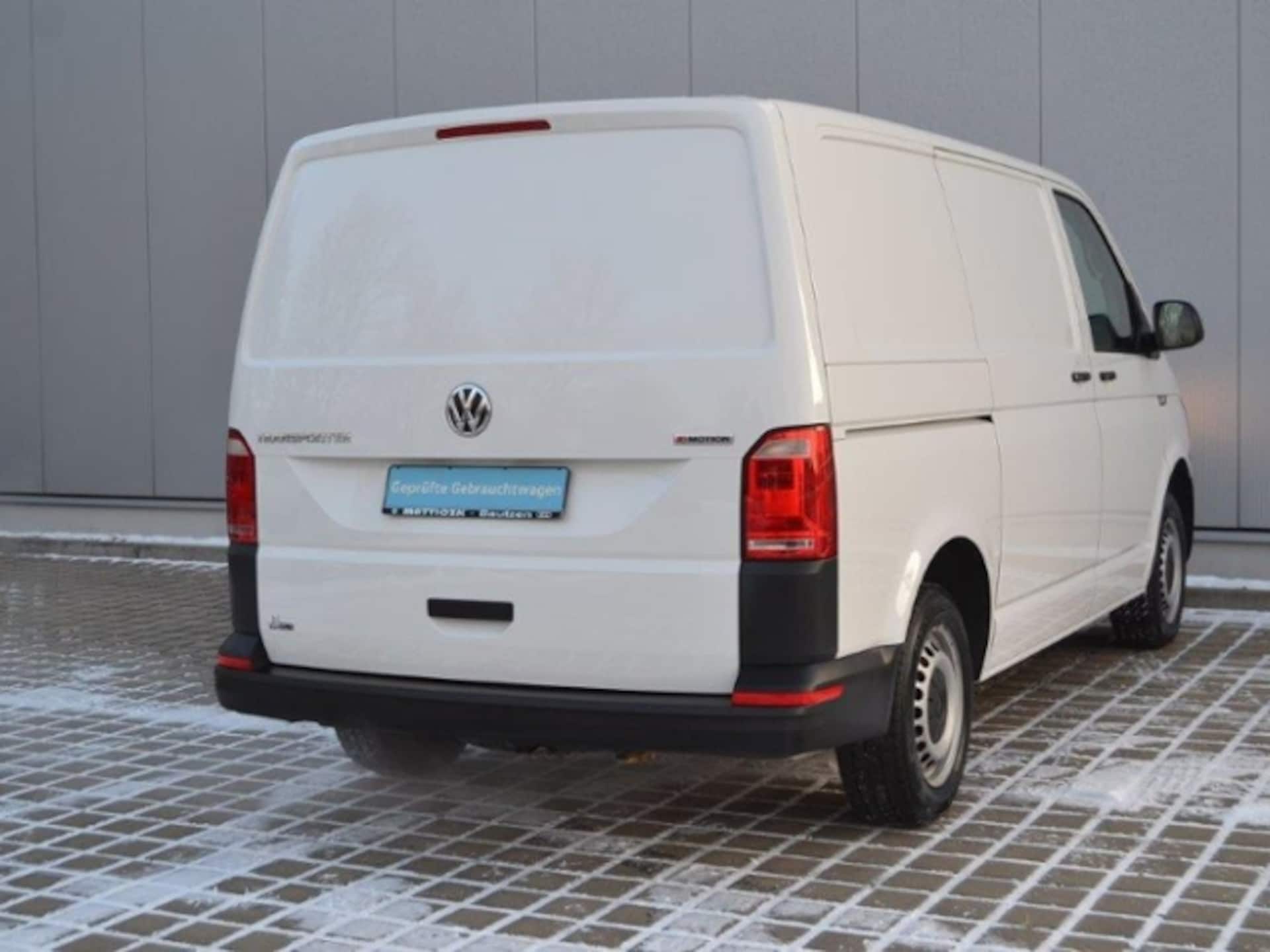 Volkswagen T6 Transporter Kasten kurzer Radstand