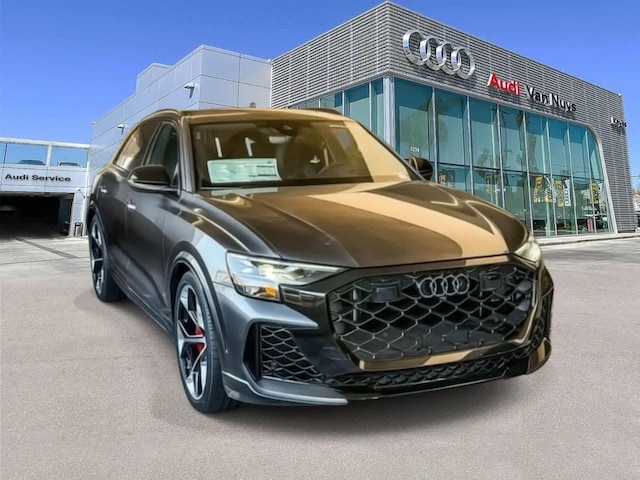 2026 Audi RS Q8 SUV performance