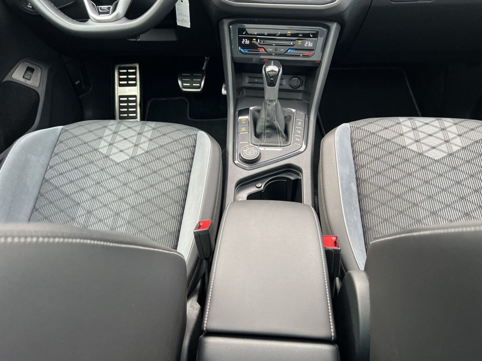 Volkswagen Tiguan – Bild 9