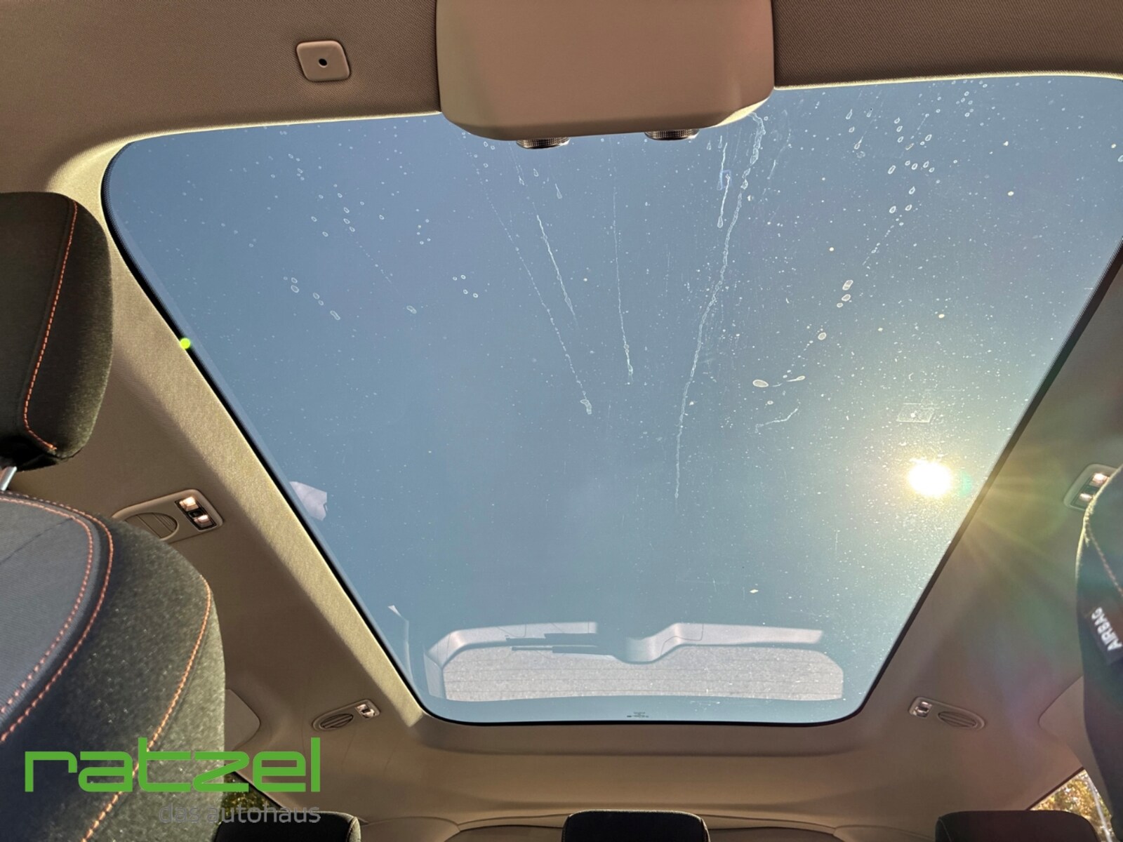 Volkswagen Caravelle – Bild 10