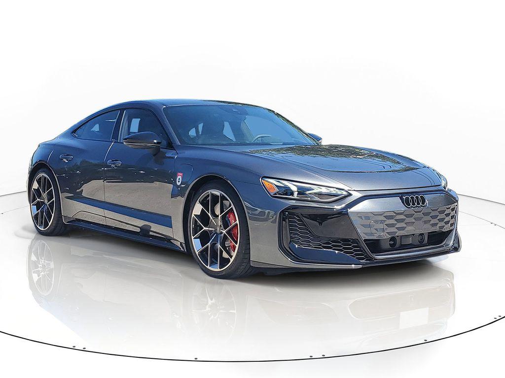 2026 Audi RS e-tron GT -'s photo