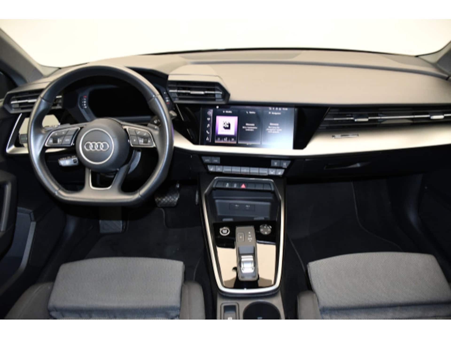 Audi A3 Sportback Advanced
