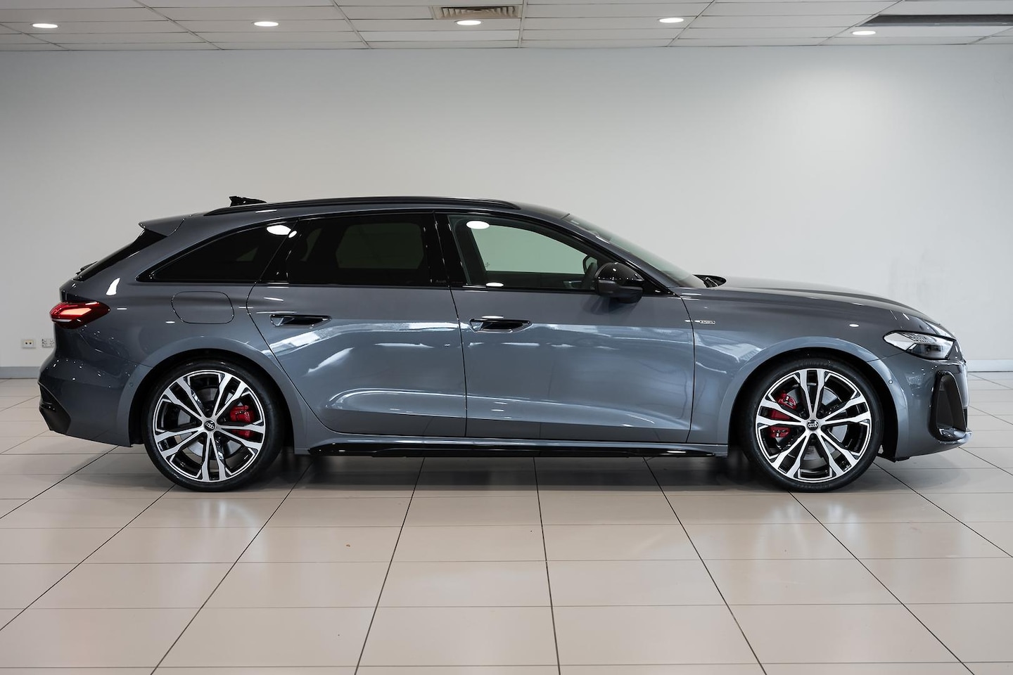 Image about Audi A5 Avant TFSI e e-hybrid quattro 270 kW S tronic