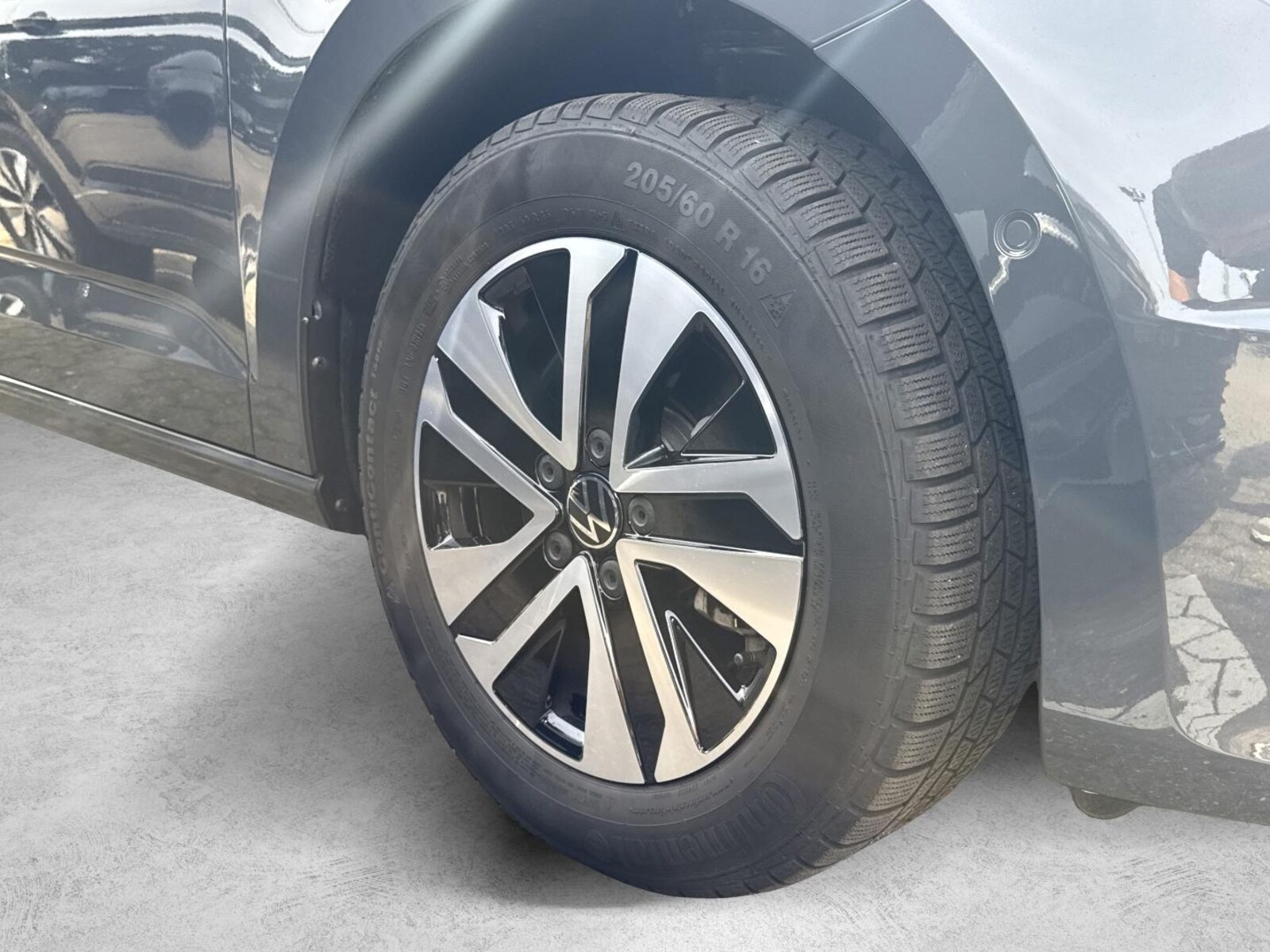 Volkswagen Touran – Bild 6