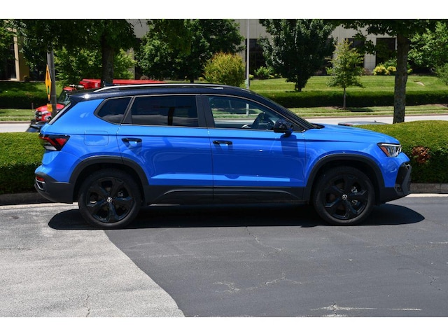 2025 Volkswagen Taos