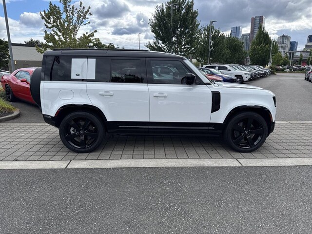 2024 Land Rover Defender