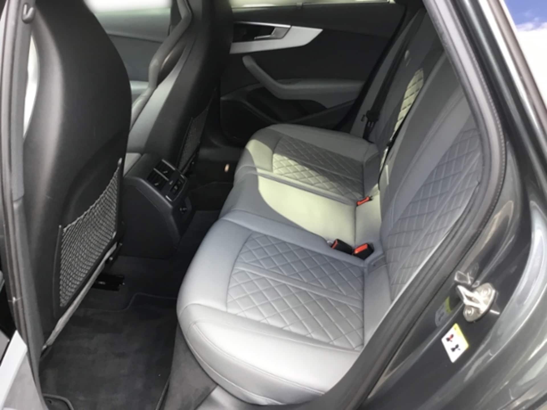Audi A4 Avant S line