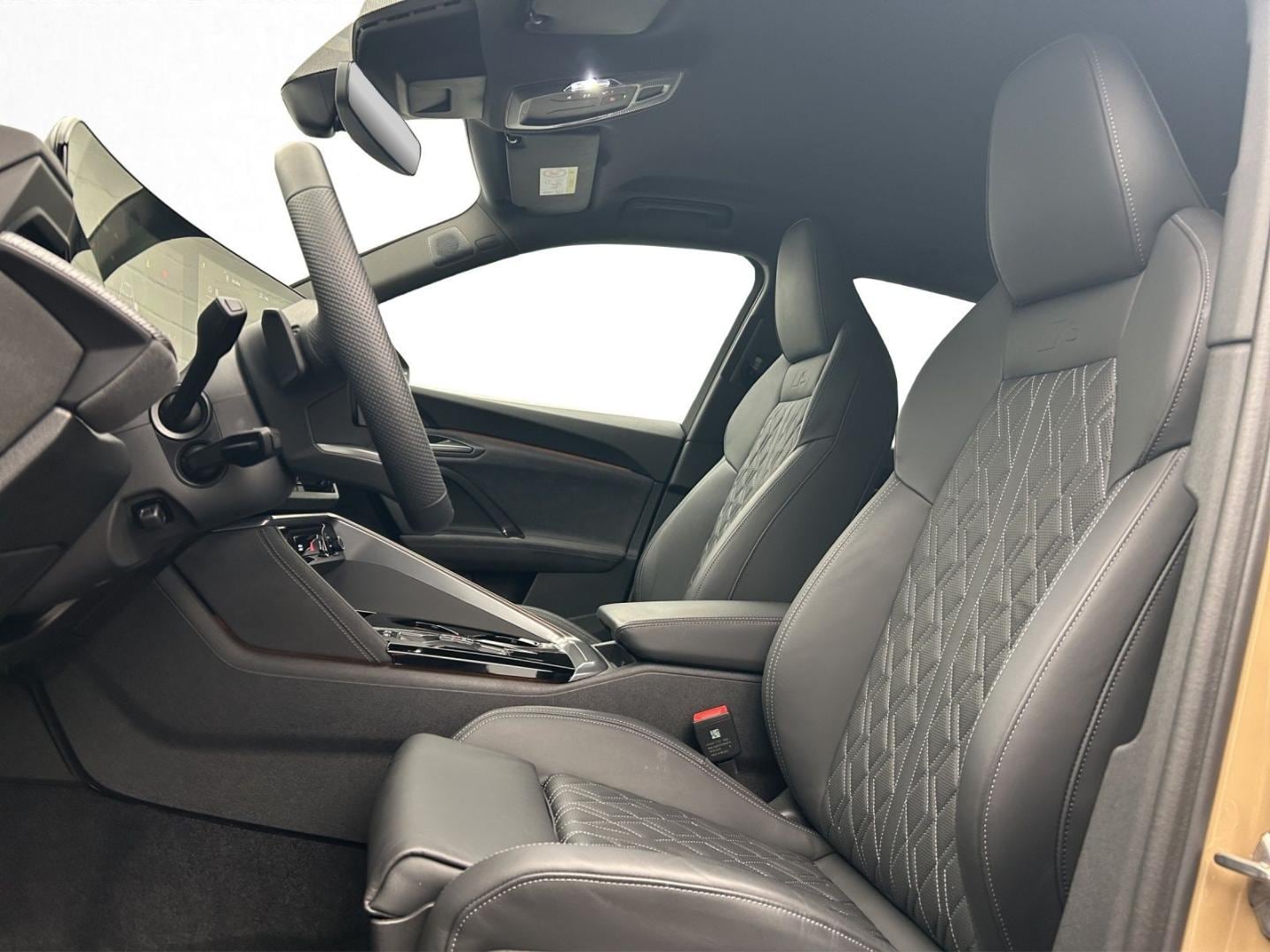 Bild über Audi SQ5 SUV TFSI 270 kW S tronic - für weitere Informationen kontaktieren Sie den Audi Partner