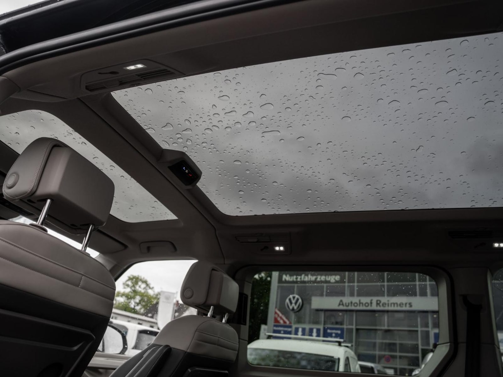 Volkswagen Multivan – Bild 12