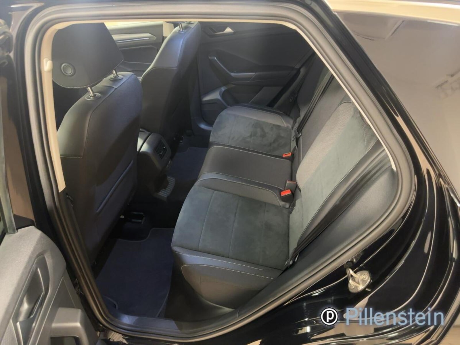 Volkswagen T-Roc – Bild 8