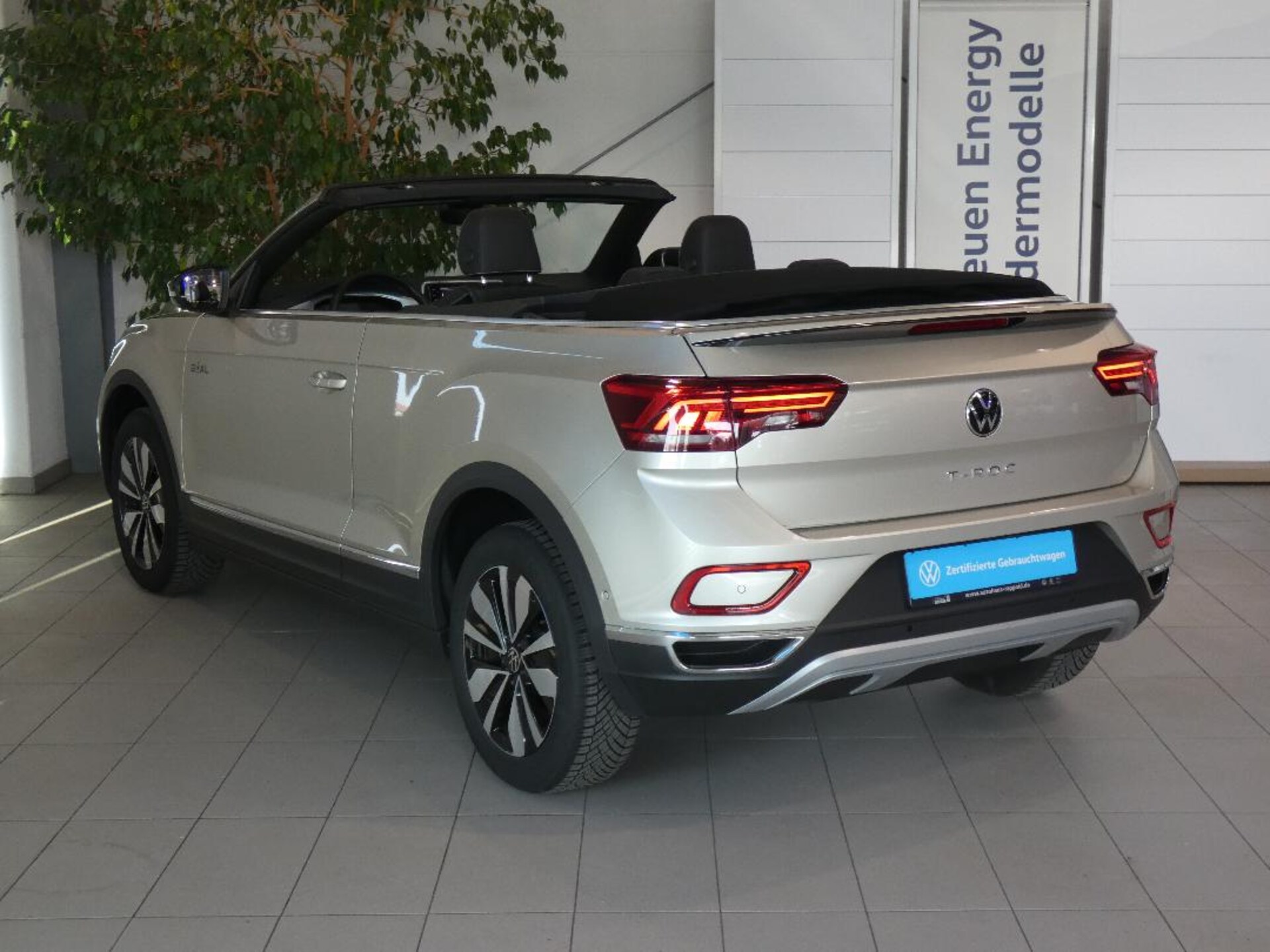 Volkswagen T-Roc Cabriolet Style
